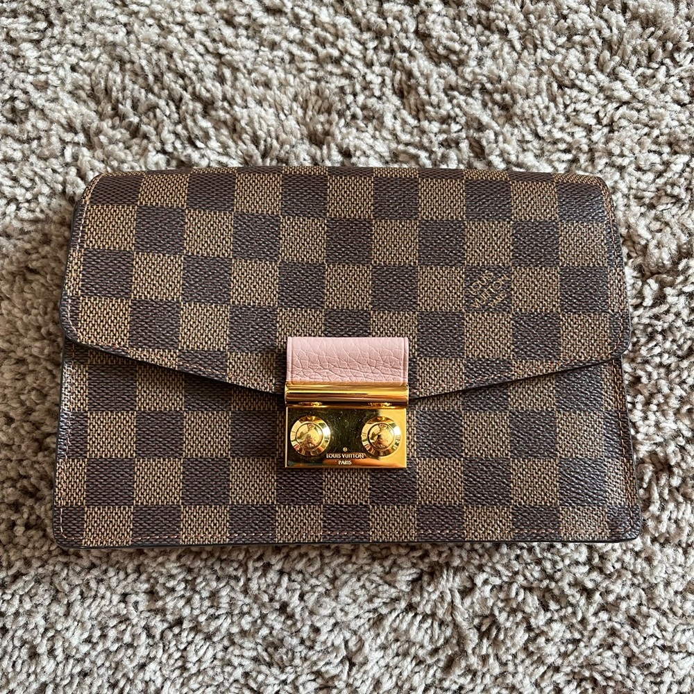 Louis Vuitton Damier Croisette Clutch Bag